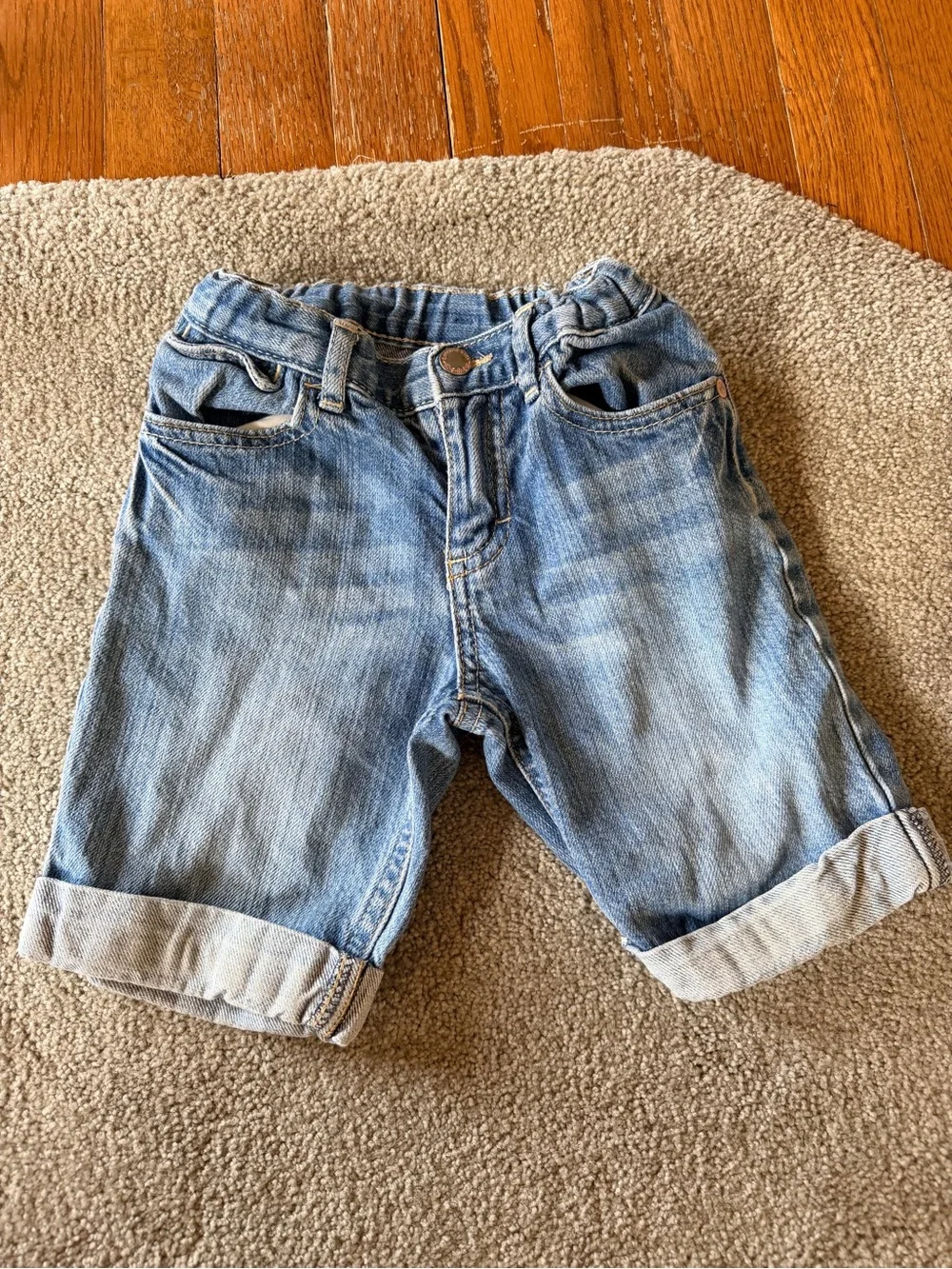 Genuine Kids OshKosh Girls Denim Bermuda Shorts Cuffed Blue Jeans 5T